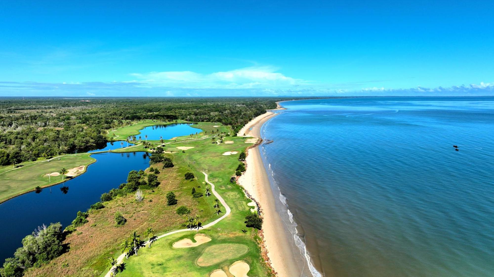 Artitaya Borneo Golf & Resort Papar Exterior foto